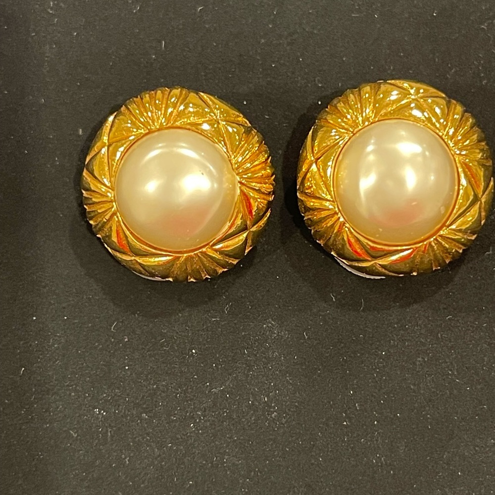 Classic Chanel Pearl and 24k yellow gold plated clip on earrings